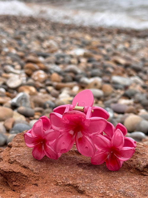 Elsabelle Honolulu Flower Hair Claw Clips