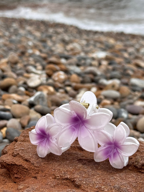Elsabelle Honolulu Flower Hair Claw Clips
