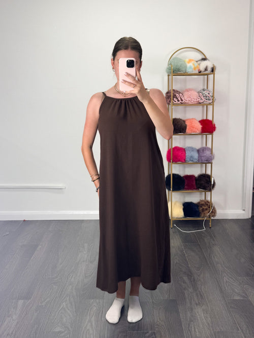 ASHLEIGH Bow Tie Back Maxi Dress With Pockets