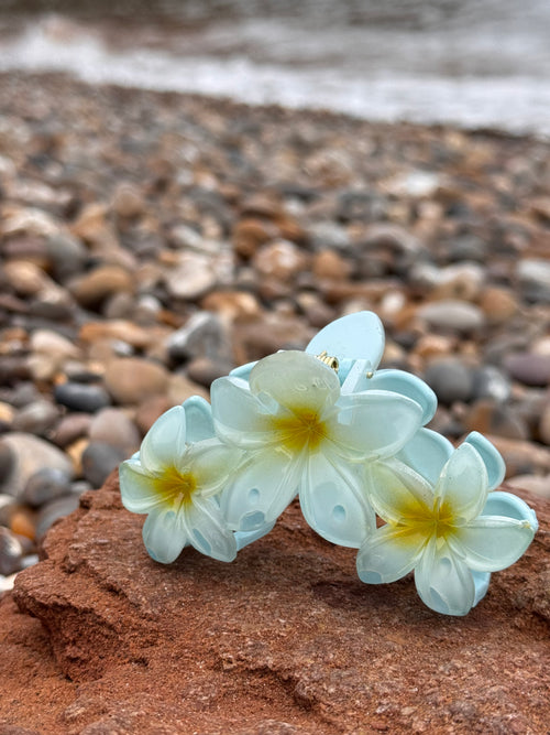 Elsabelle Honolulu Flower Hair Claw Clips