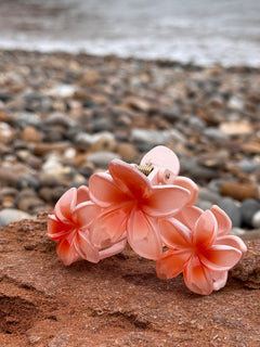 Elsabelle Honolulu Flower Hair Claw Clips
