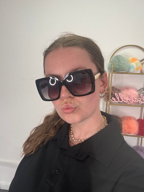 BADDIE Square Shape Sunglasses With Gold Arms