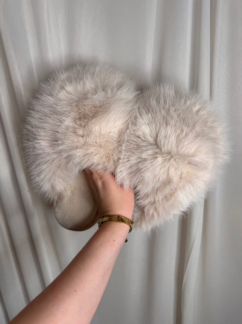 Marshmallow XL Fluffy Slippers