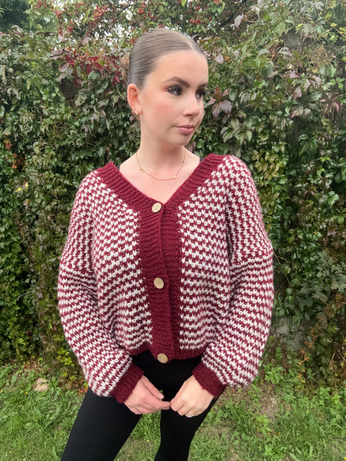 DAISIE Premium Knitted Cardigan